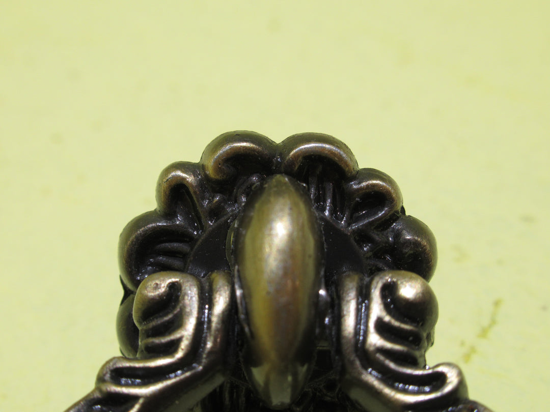Ornate Retro Parsley Drop Handles 23Dia/Drop 45H x 40W