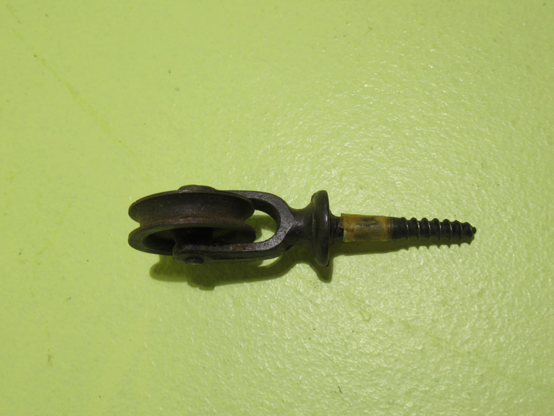 Steel Pulley Wheel with Screw 50H x 33W x 20D