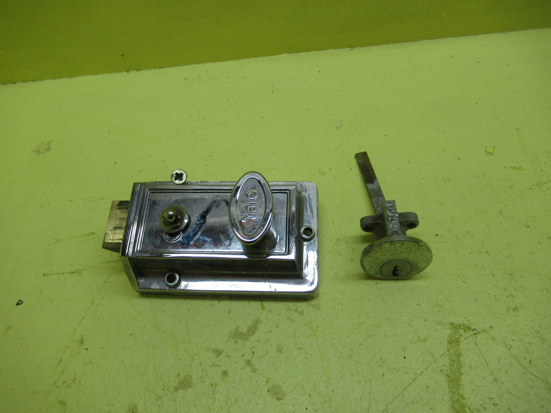 Art Deco Chome Yale Rectangle Stepped Night Latch Chome 90Lx 60W x 30D