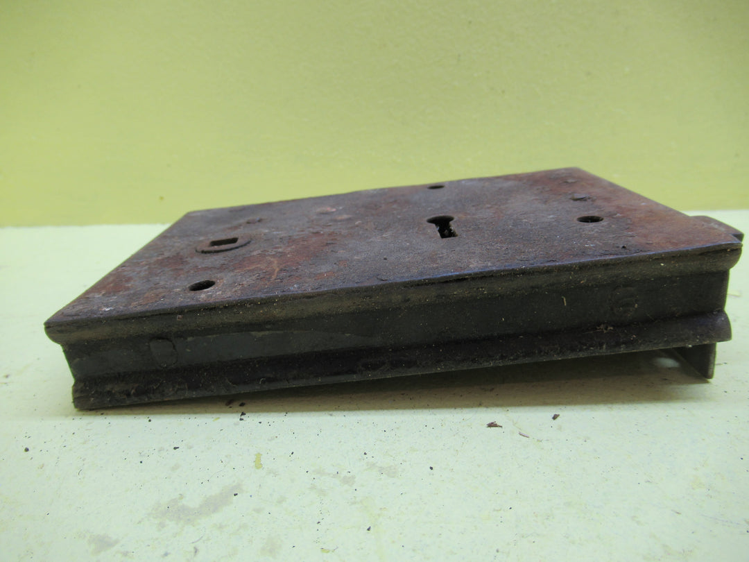 Vintage Victorian Box Mortice Lock 150L x 100W x 25D/Axial 120mm