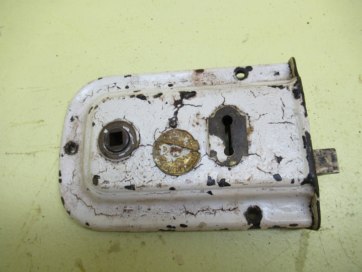 H & T Vaughan Manufactured Soft Curive Skirted Rctnage Mortice Lock 105H x 160W 20D/Axail 110mm