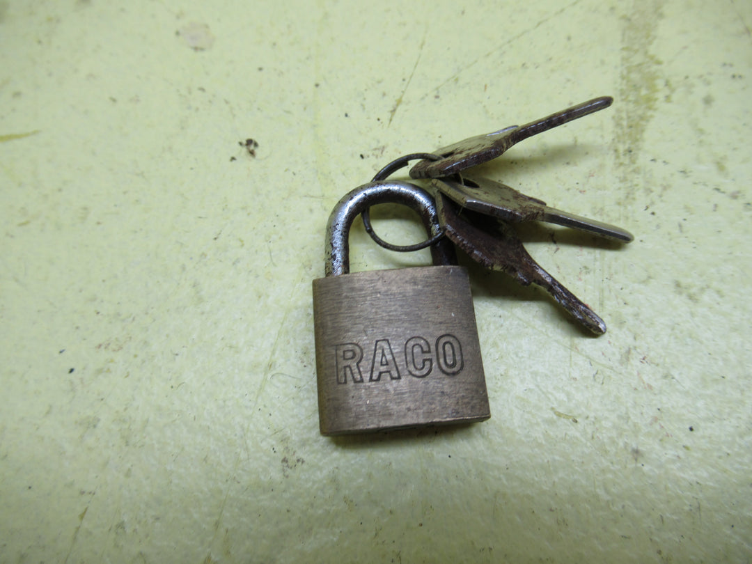 Raco Padlock with 3 Keys 39H x 21W x 9D