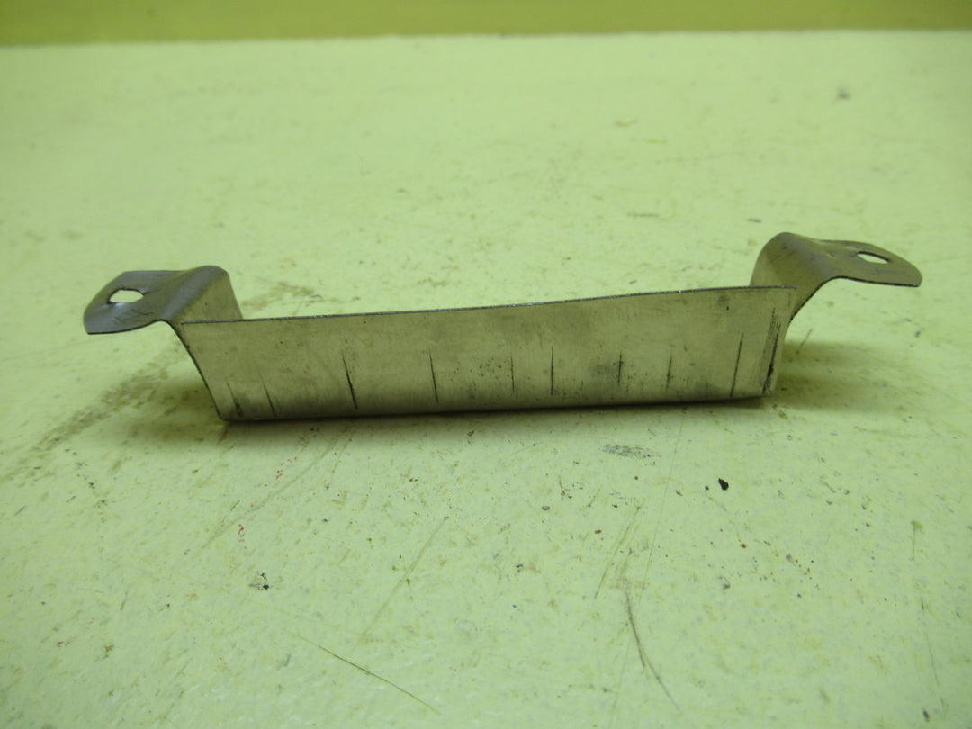 Studs Draw Pull Label 110L x 17H x 17D