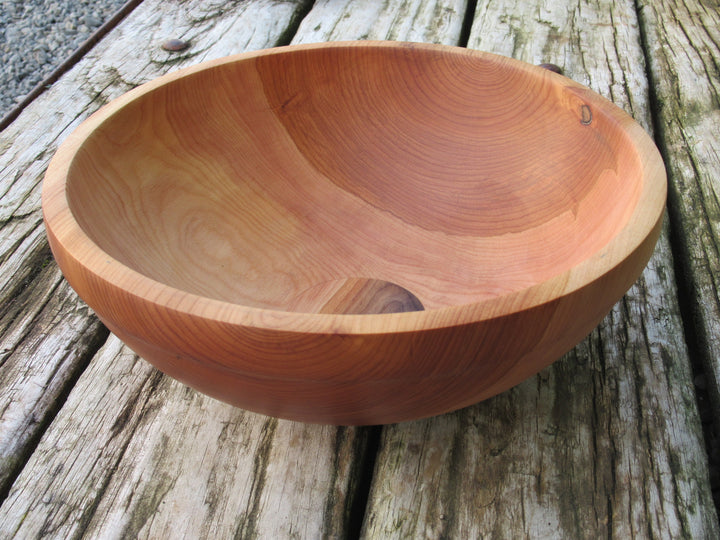 #03 Matai Salad Bowl 10cm H x 28cm W