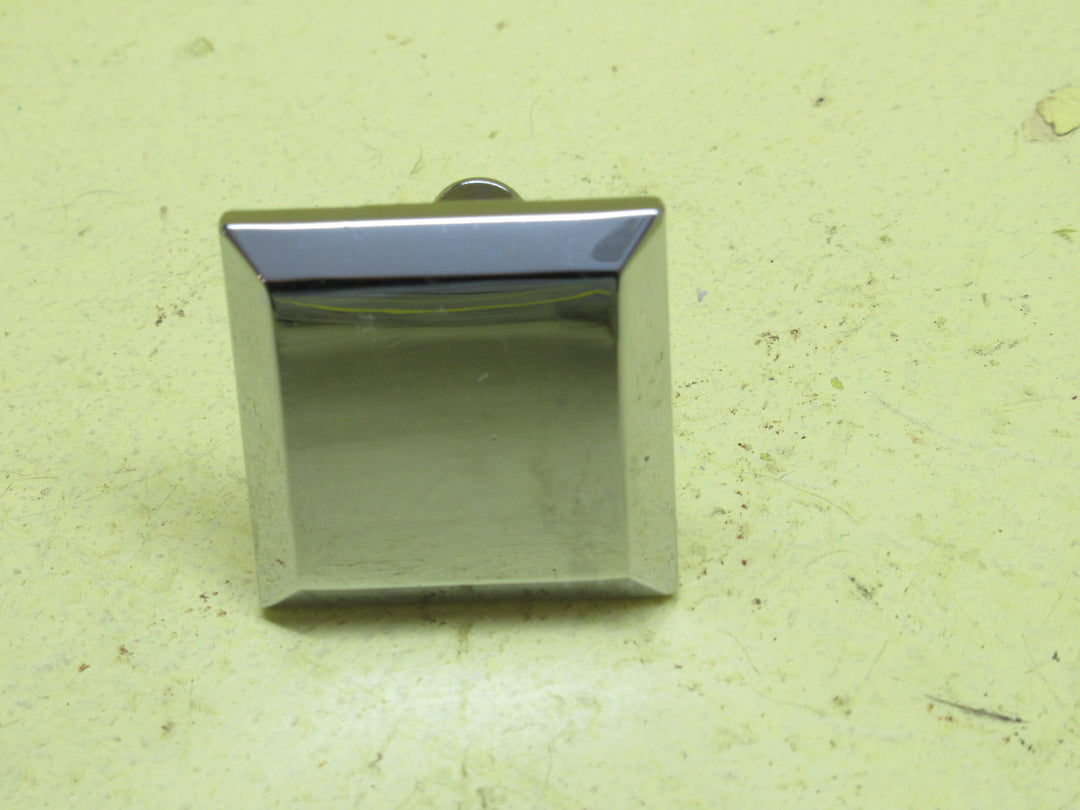 Square Bevelled Edge Stainless Steel Knob 30Sq x 15H
