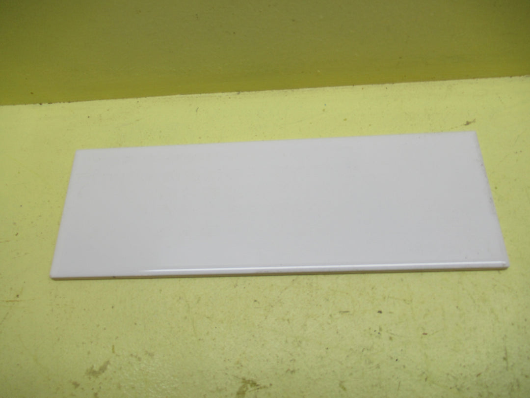 Belite Ceramic Wall Tile (White Glossey) 100H x 300W (Simplicity - SPWH412GF)