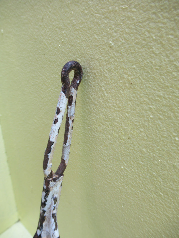 Fancy Single Steel Wall Bracket