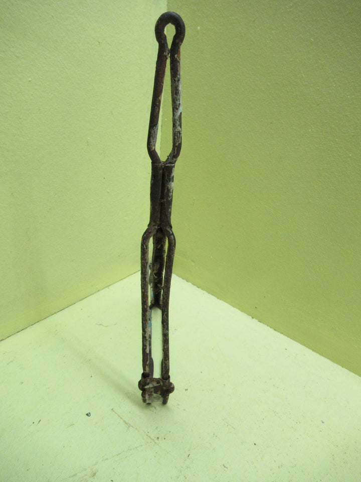 Fancy Single Steel Wall Bracket