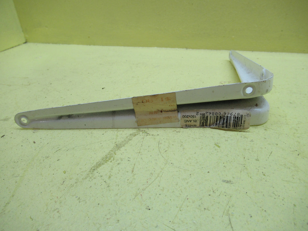 Middle Ridge Brackets 120-125-150H x 100-145-200D x 15-20-35W