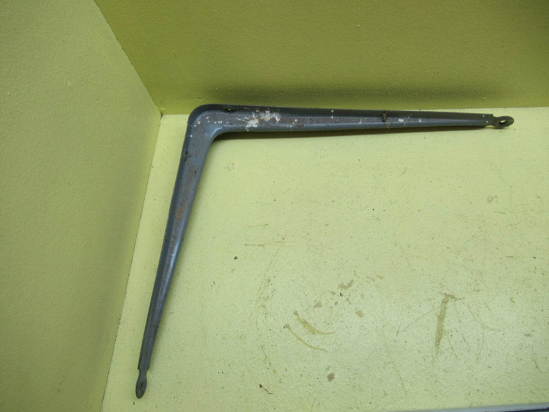 Ridge with Circle Screw Holes Brackets 310H x 350D x 20-44W