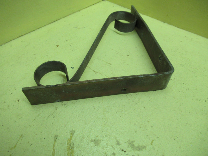 Bronze Bracket with Swirl Detail 150H x 160S x 25W