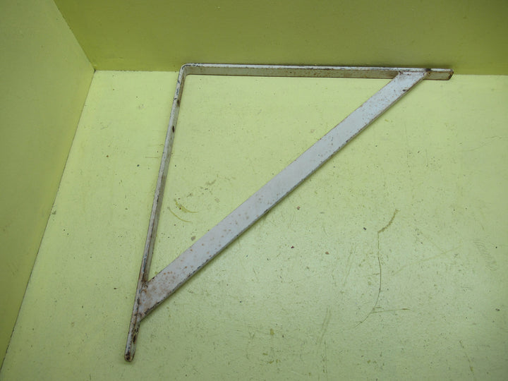 Large White Steel Brackets)Set of 2) 455H x 440D x 180D