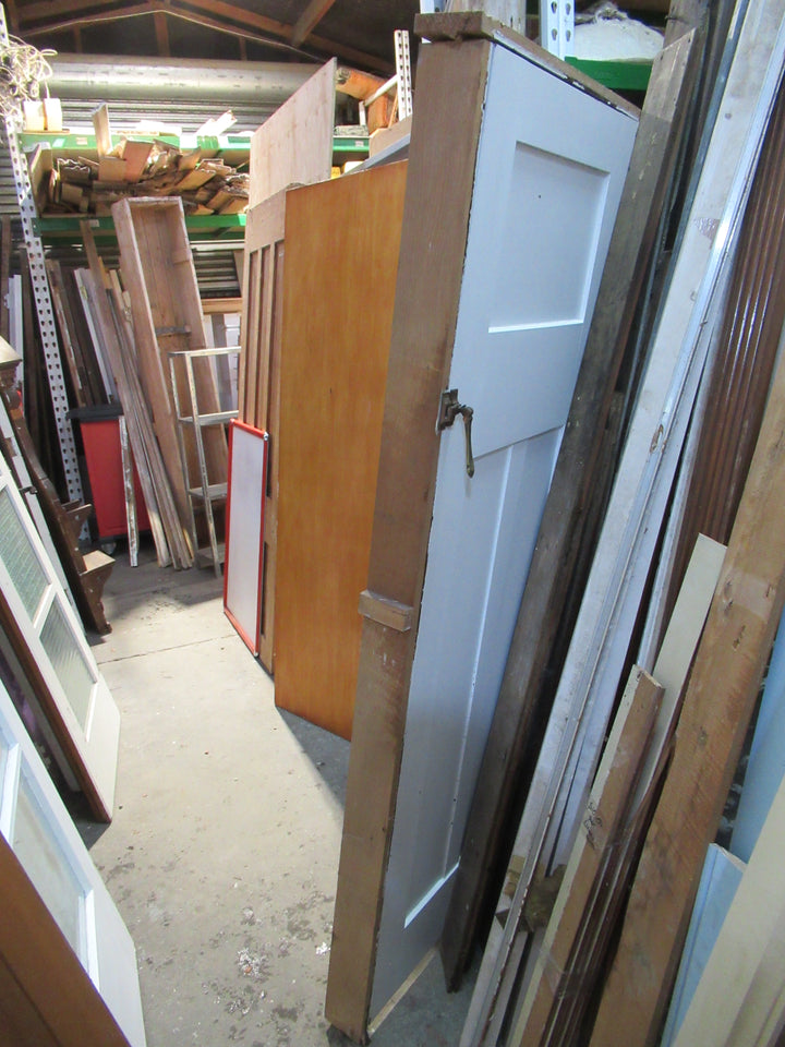 Craftssman Hallway/Cupboard Door in Frame with Hardware 1875H x 655W x 100D/Door 1810H x 605W