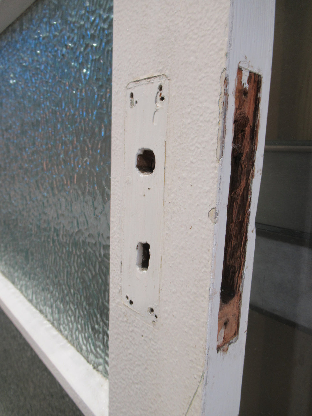 4 Lite Kauri Exterior Door with Cathedrals Glass