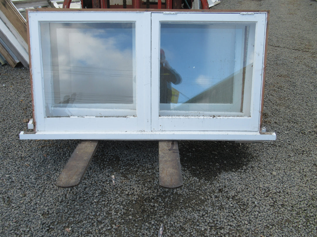 2 Lite Window with Bubble/Clear/Chrystal Glass with One Open Window 810H x 1500W x 140D