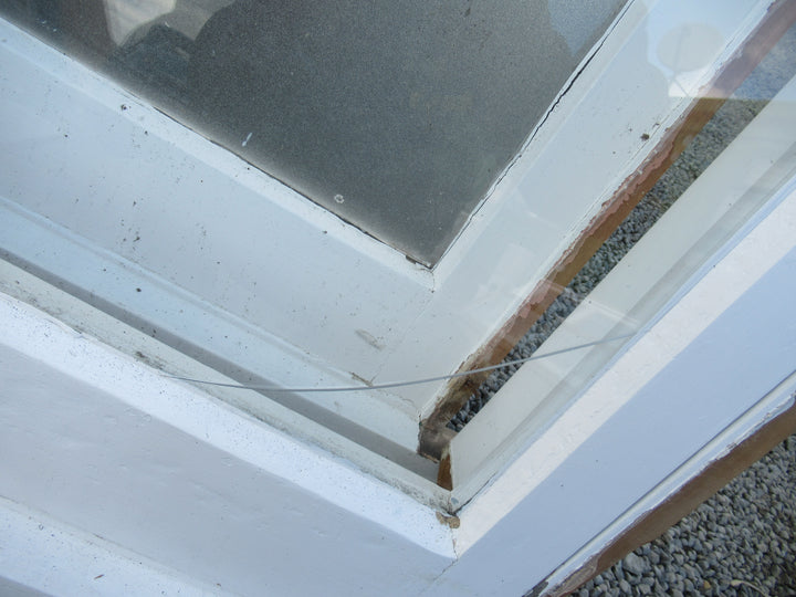 2 Lite Window with Bubble/Clear/Chrystal Glass with One Open Window 810H x 1500W x 140D