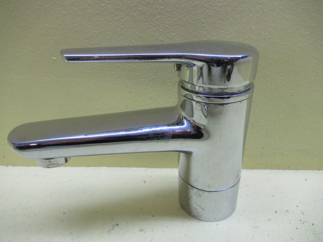 Standard Mixer Tap 143H x 135Dia x 55Dia/Spout 125L