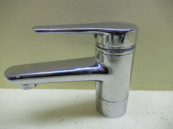 Standard Mixer Tap 143H x 135Dia x 55Dia/Spout 125L
