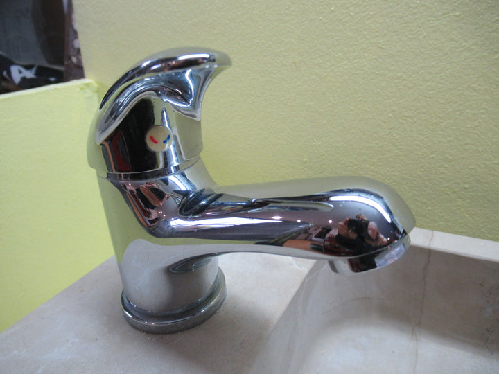 Polish/Bare Concrete Powder Room Wall Ung Basin wtih Mixer & Towel Rail Basin 250H x 400W x 220D/Tap 120H x 50Dia/Spot 80L
