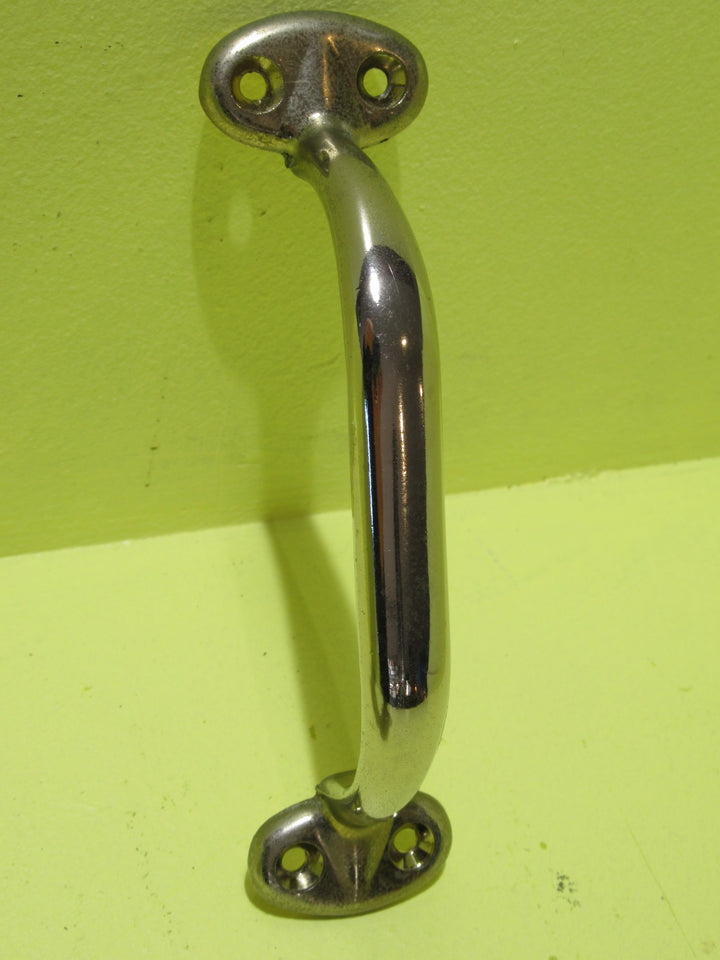 Chrome Pull Handle   165L x 40W x 40H