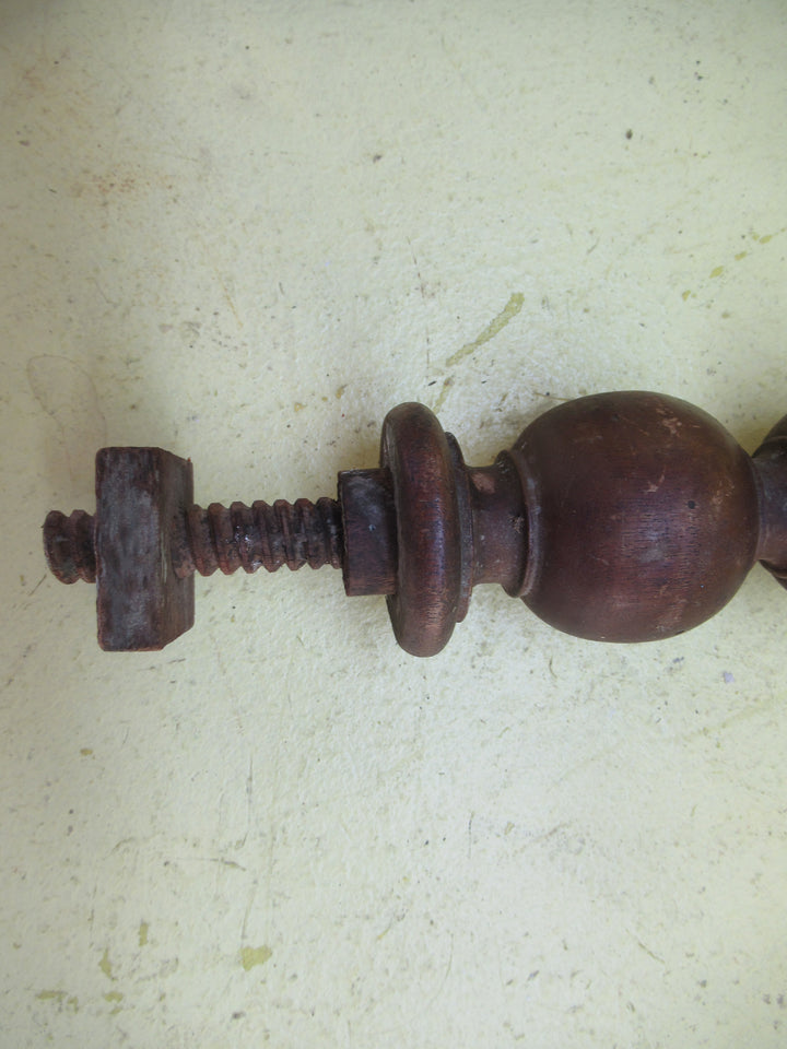 Moulded Finials 450L x 55Dia