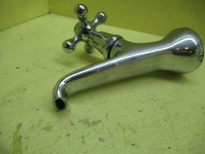 Modern Traditional Style Bath Tub Taps 125H x 50Dia x 160D/Dia 25mm