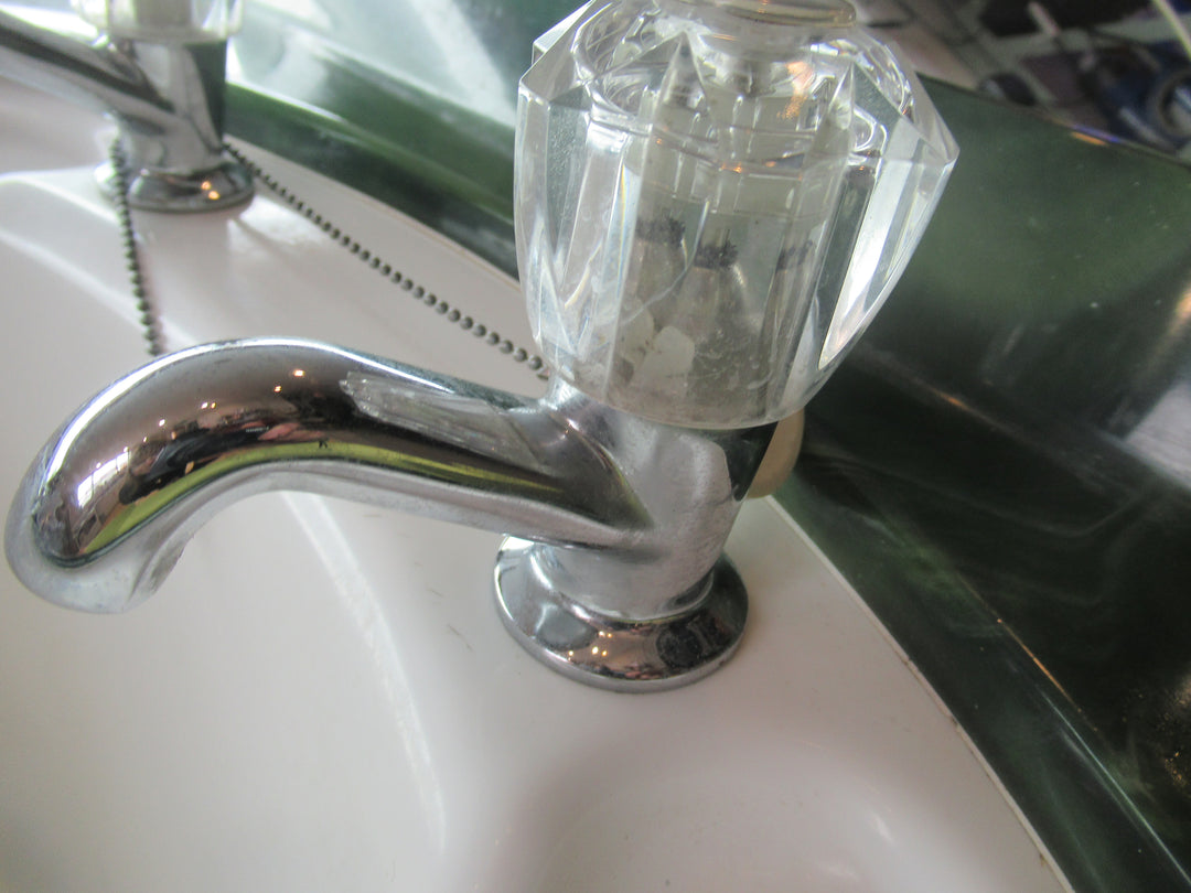 Green Marble Resin Vanity Top with Insert Basin and Tapware 260H x 915W x 500D/Back Board 70mm