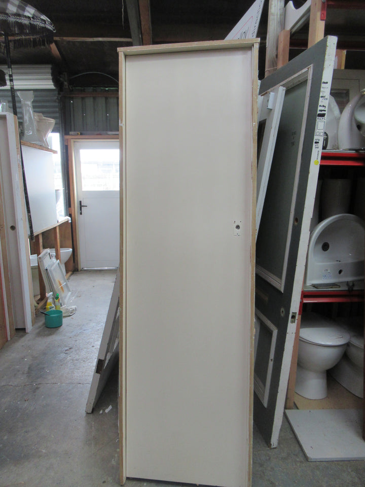 Paint Finish Hollowcore Door in Frame 2075H x 630H x 80D/Door 2035H x 5901W