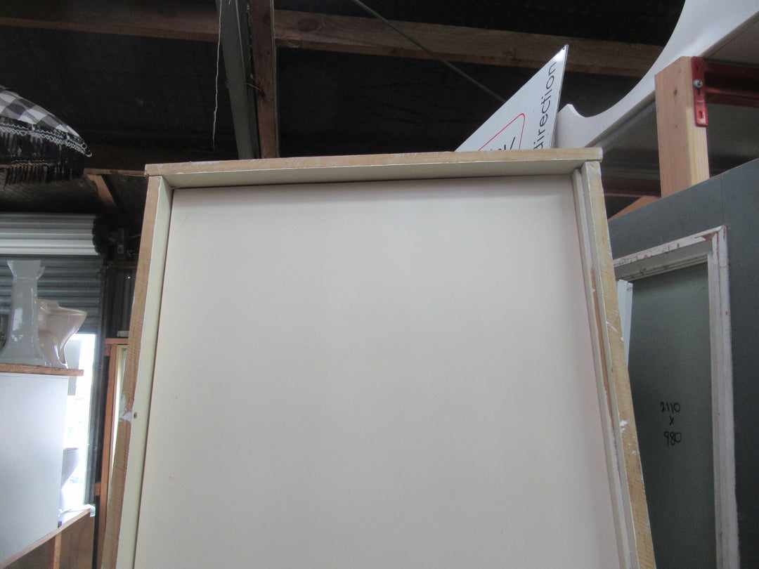 Paint Finish Hollowcore Door in Frame 2075H x 630H x 80D/Door 2035H x 5901W