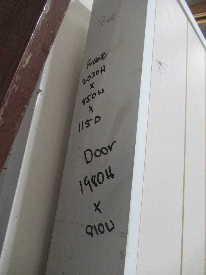 T &n G Hollowcore Door in Frame 2030H x 850H x 115D/Door 1980H x 810W