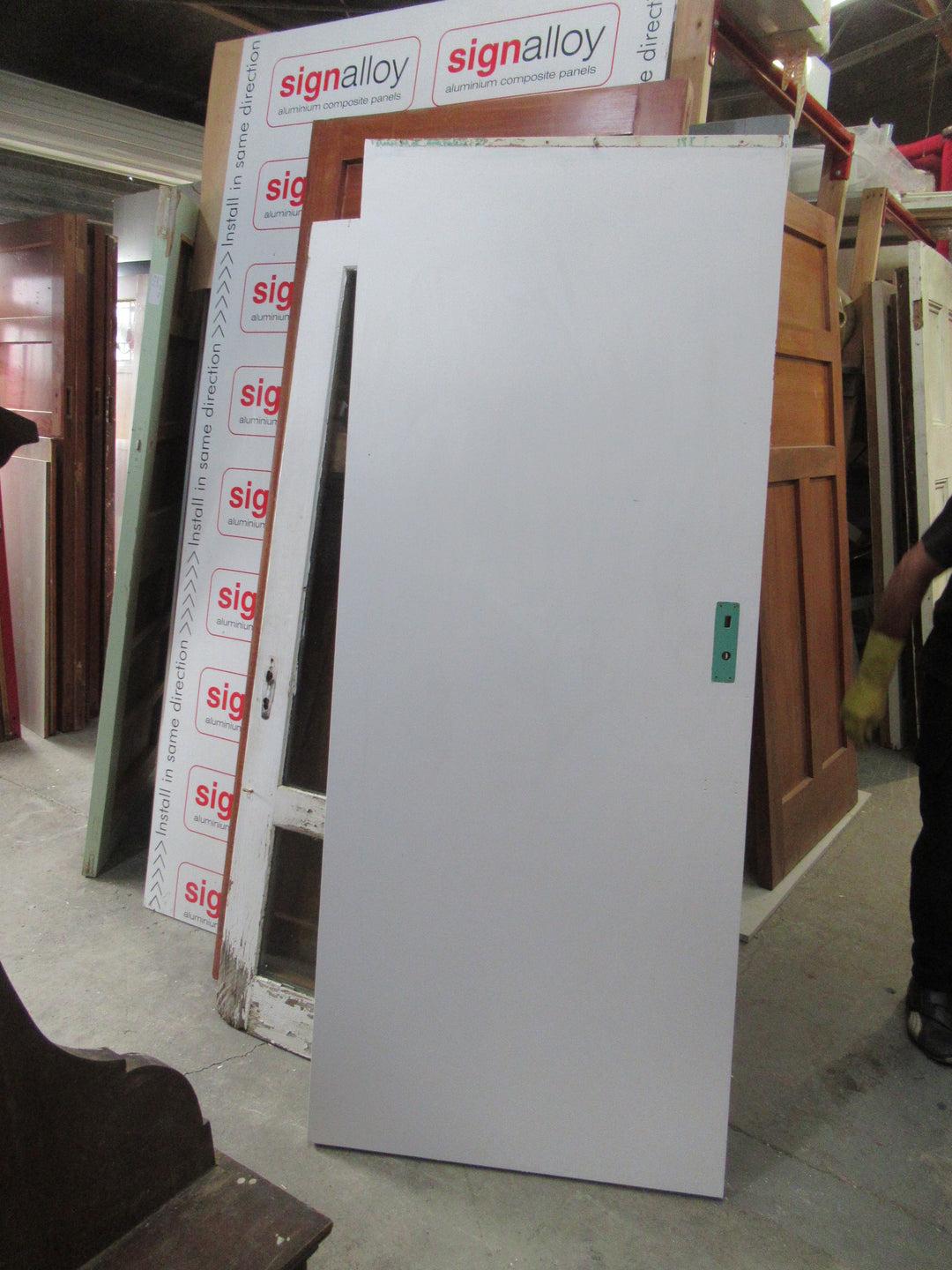 White/Gold Painted Hollowcore Door 1985H x 805W x 40D