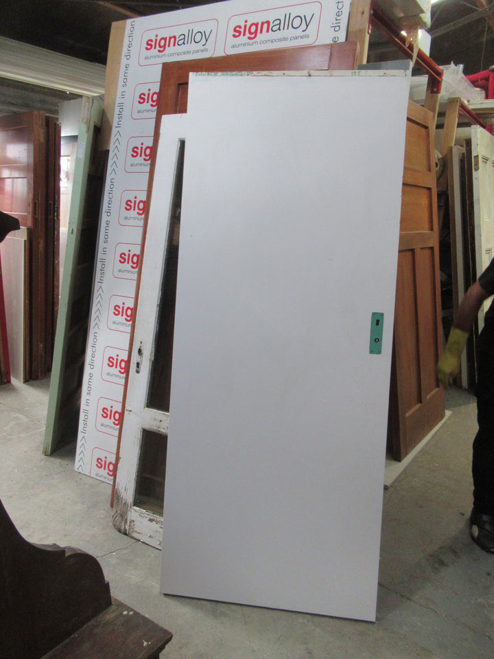 White/Gold Painted Hollowcore Door 1985H x 805W x 40D
