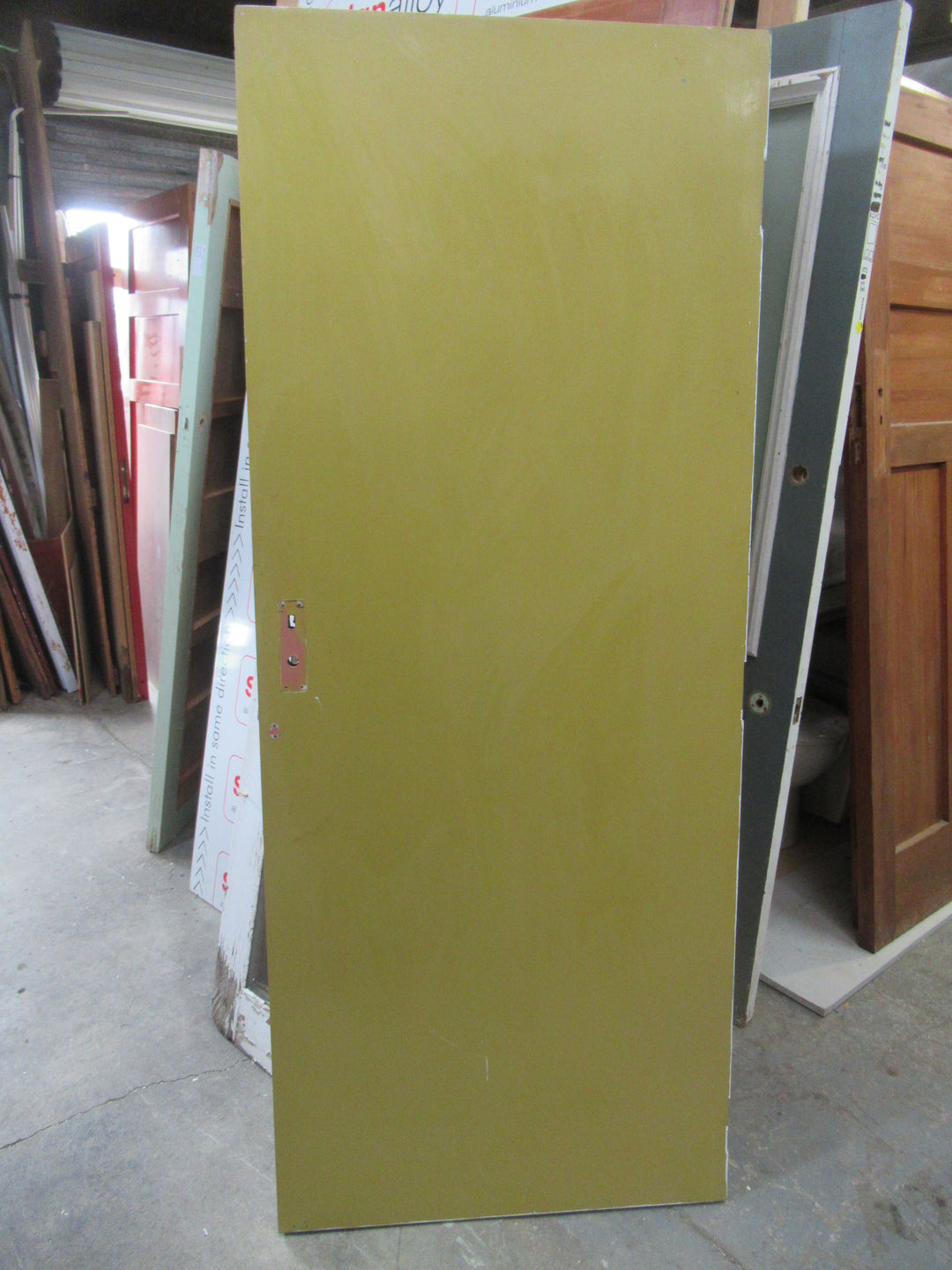 White/Gold Painted Hollowcore Door 1985H x 805W x 40D