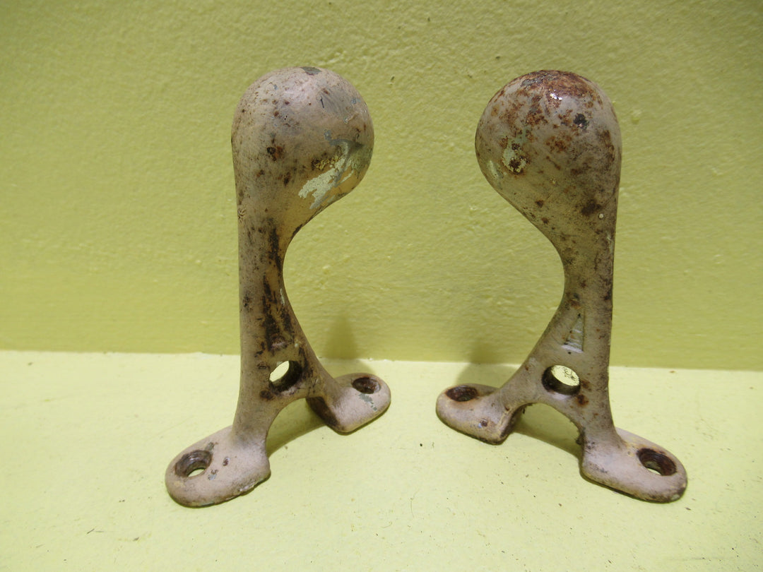 Vintage Chrome Eiffel Tower Shape Towel Holders 80H x 60W x 18D