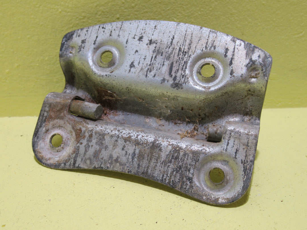 Grab Handle (Flush) 90H x 105W x 15D