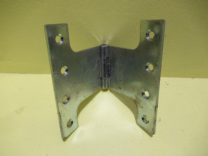Parliament Hinges 100H x 125W