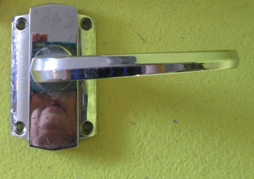 Art Deco Yale Stepped Latch Handles with Inverted V Curve Designed Lever 80L x 47W/Lever 50H x 100L