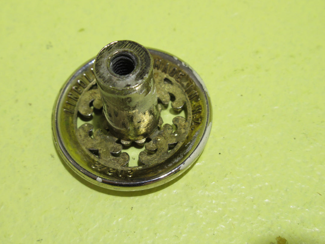 Ornate Brass Pull Handle   35 Dia x 20D