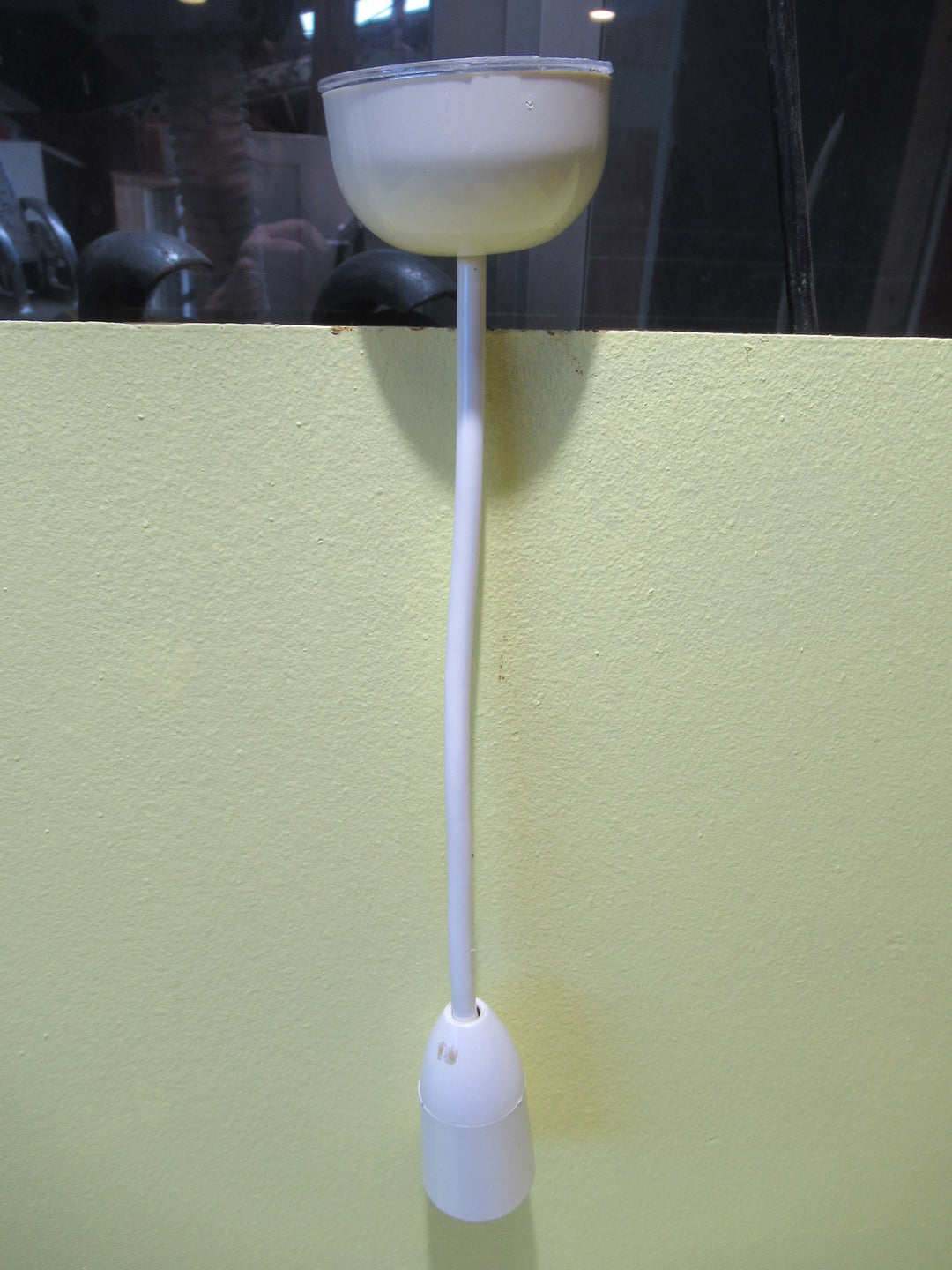 White Light Fitting 310H x 65Dia