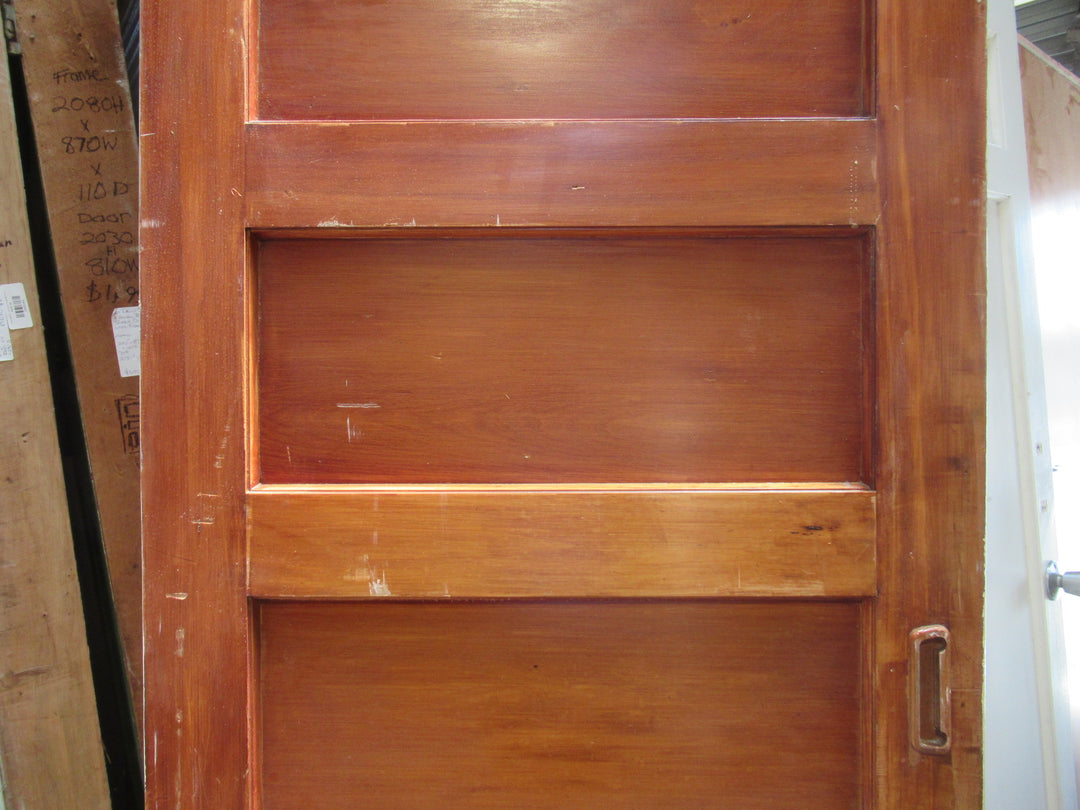 5 Panel Rimu Sliding Door   1985H x 810W x 45D