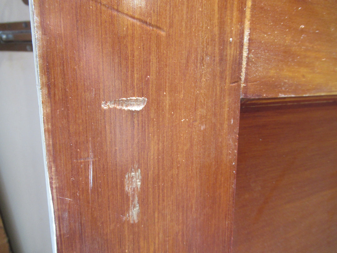 5 Panel Rimu Sliding Door   1985H x 810W x 45D