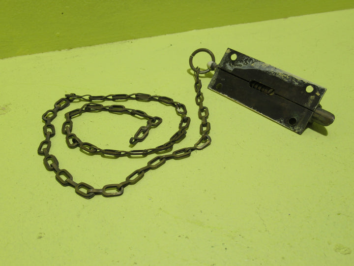 Vintage Brass Pull Slide Lock 100L x 32W x 12D/Chain 590L