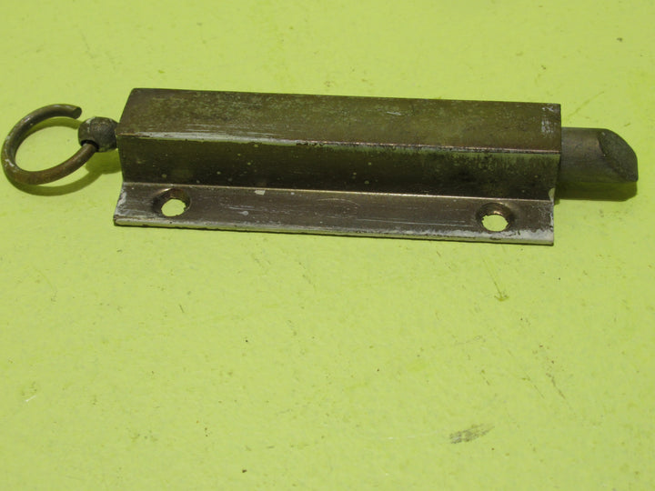 Vintage Brass Pull Slide Lock 100L x 32W x 12D/Chain 590L