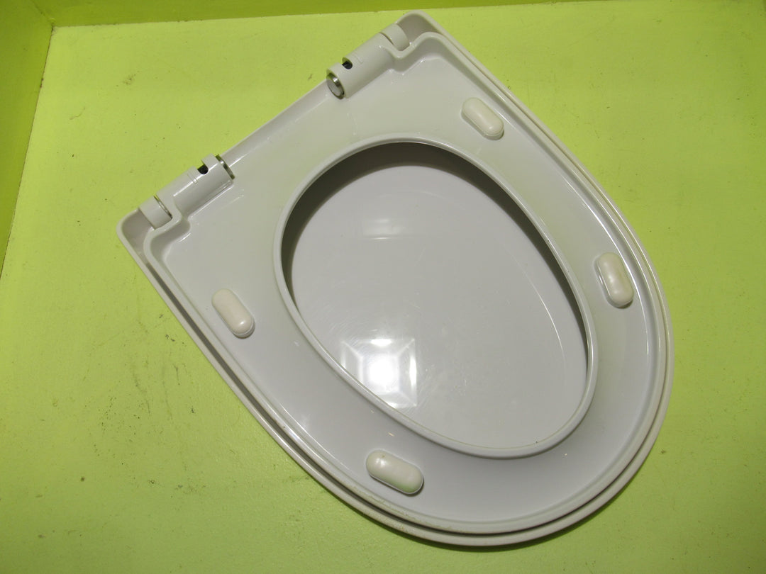 Almond Ivory Toilet Seat 45H x 350W x 450D