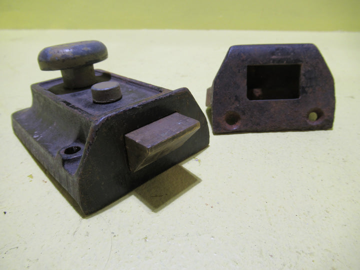 Art Deco Yale Night Latch with Metal Casting with Curved Rectangle Corners and Oval Knob 94W x 60H x 45D