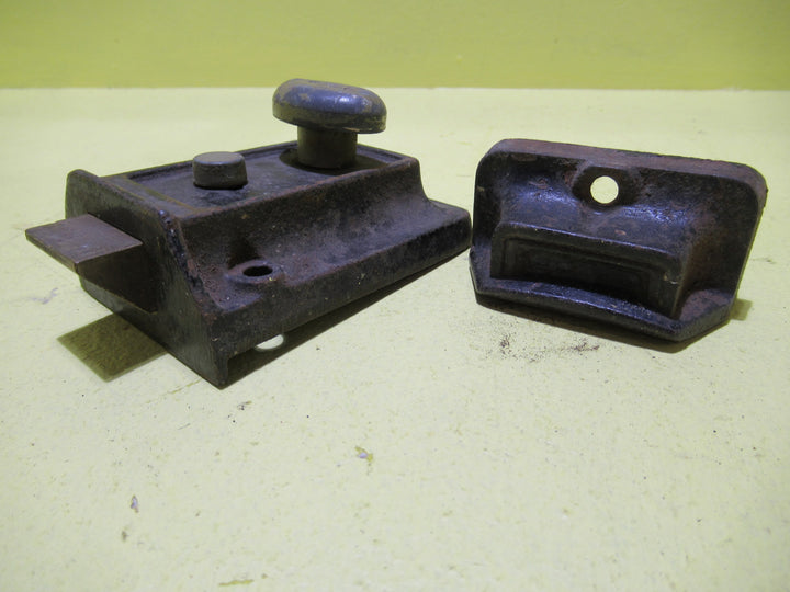 Art Deco Yale Night Latch with Metal Casting with Curved Rectangle Corners and Oval Knob 94W x 60H x 45D