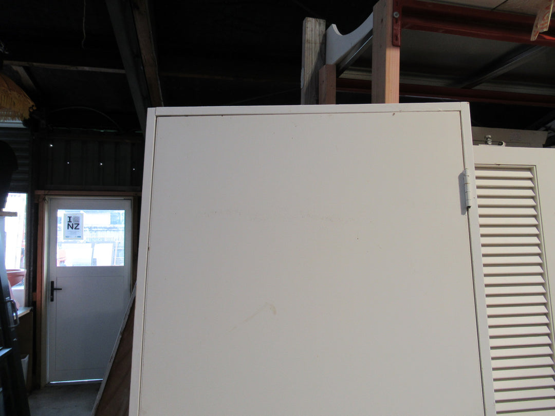 Paint Finish Hollow Core Door with Frame 2035H x 810W x 140D/Door 1985H x 760W
