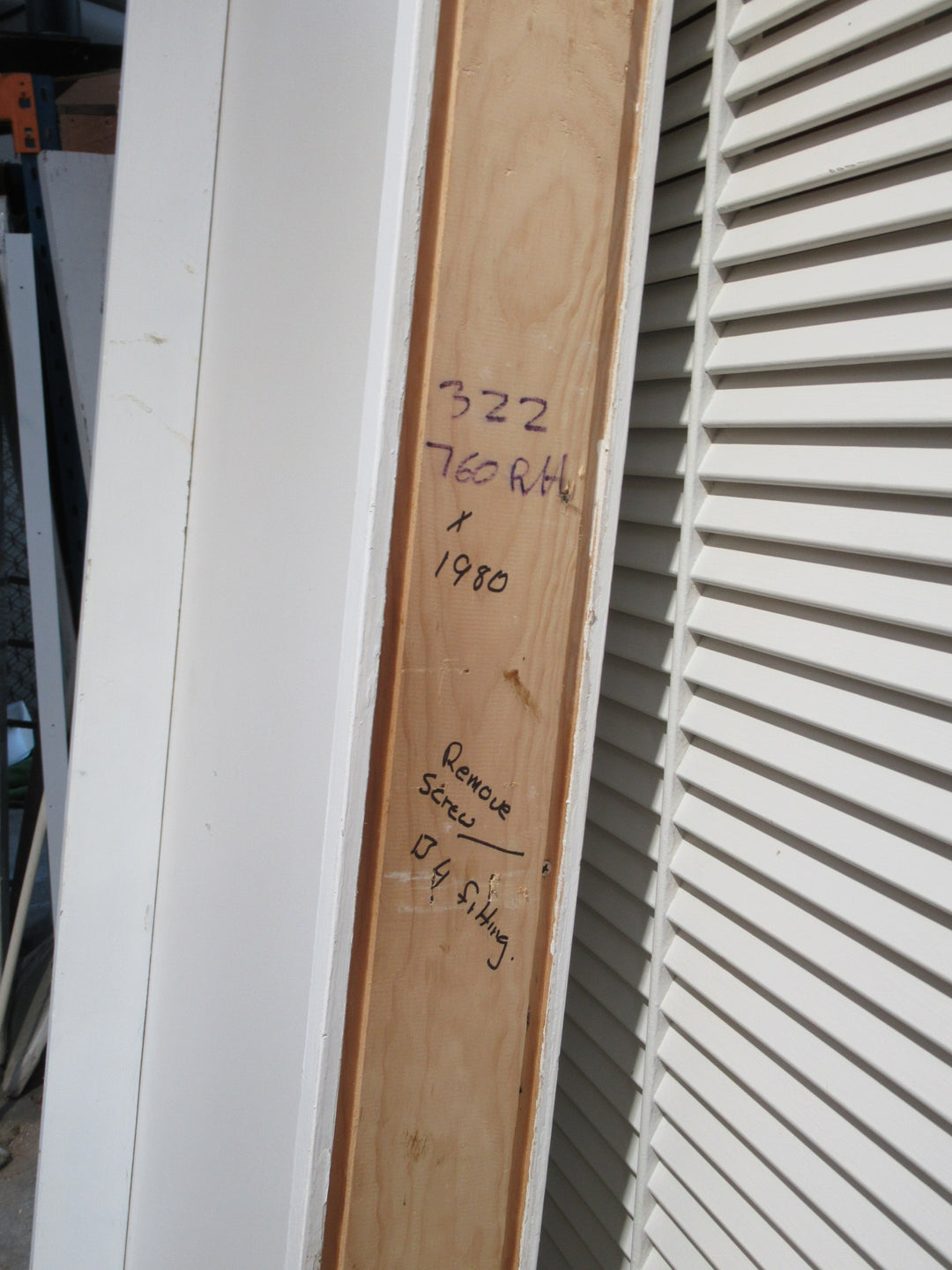 Paint Finish Hollow Core Door with Frame 2035H x 810W x 140D/Door 1985H x 760W