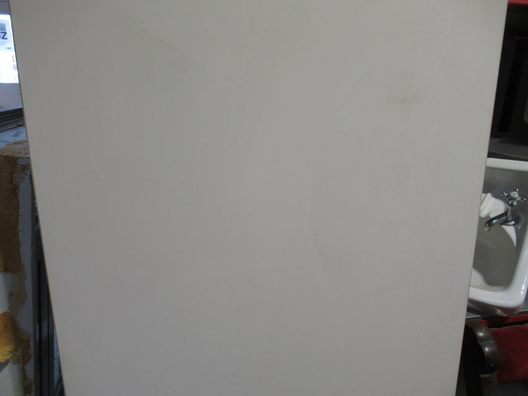 Modern Hume Door  1980H x 760W x 35D
