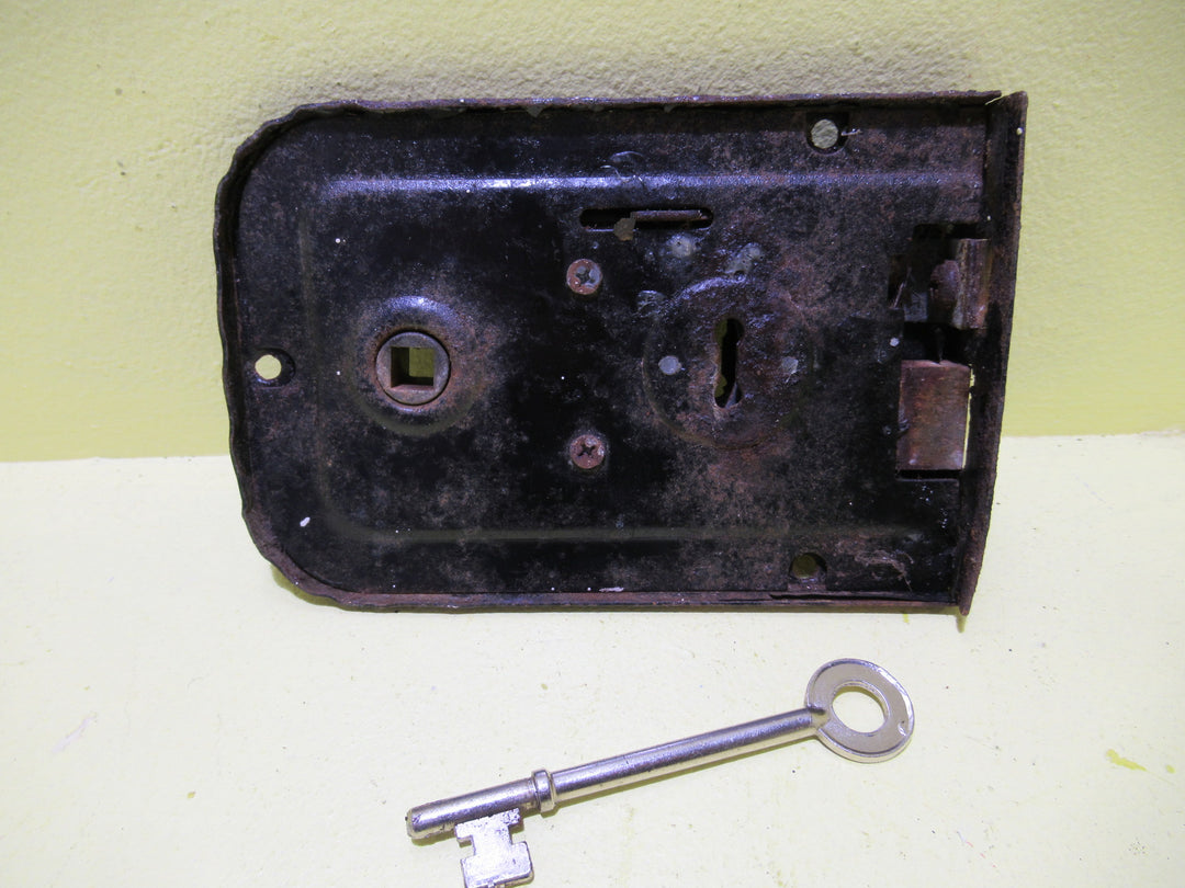 Vintage Rim Lock with Key 102H x 55L x 28D